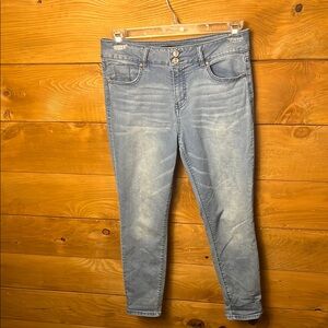 Miss Poured In Blue Jeans Womens Size 10 Skinny Light Wash Stretch‎ Faded Casual